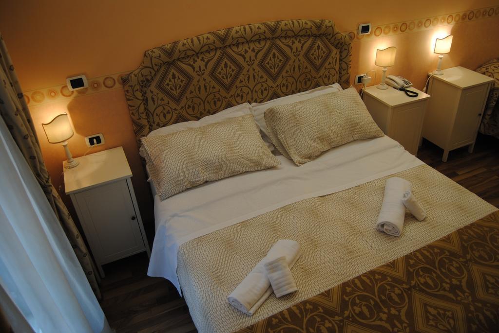 Bed and Breakfast Il Colonnato Рим Номер фото