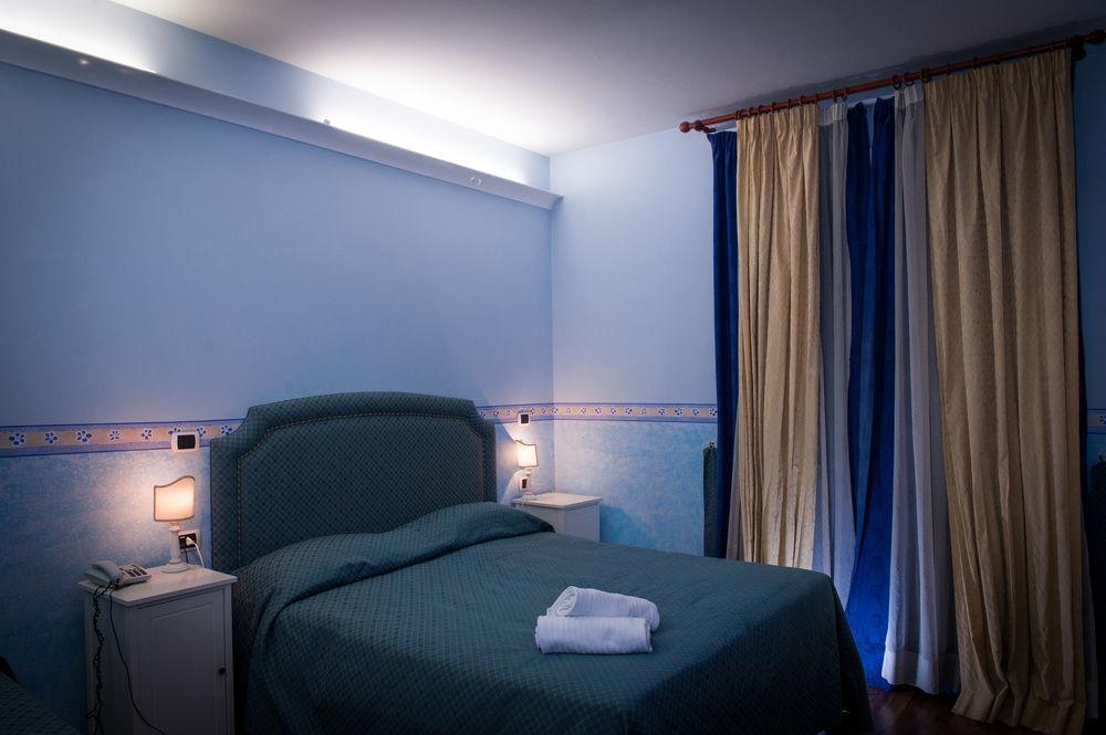 Bed and Breakfast Il Colonnato Рим Екстер'єр фото