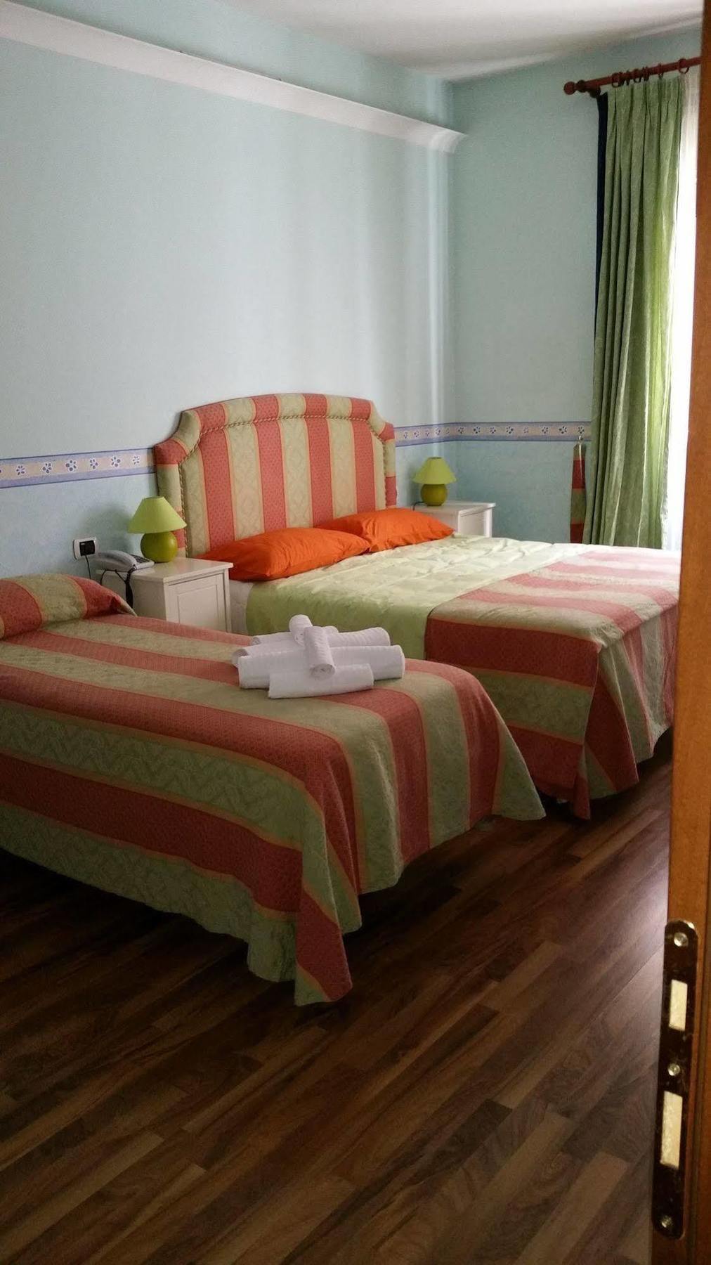Bed and Breakfast Il Colonnato Рим Екстер'єр фото