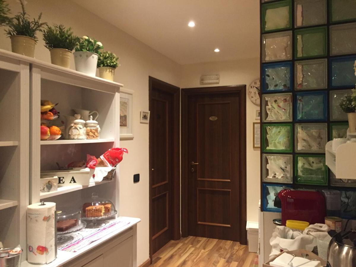 Bed and Breakfast Il Colonnato Рим Екстер'єр фото